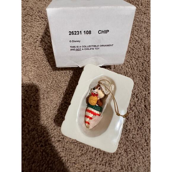 Vintage Disney Grolier Chip Holiday 26231 108 Ornament w/Box - Picture 1 of 2